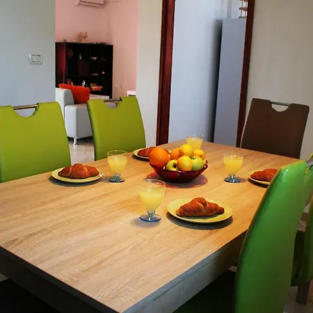Titti Apartament